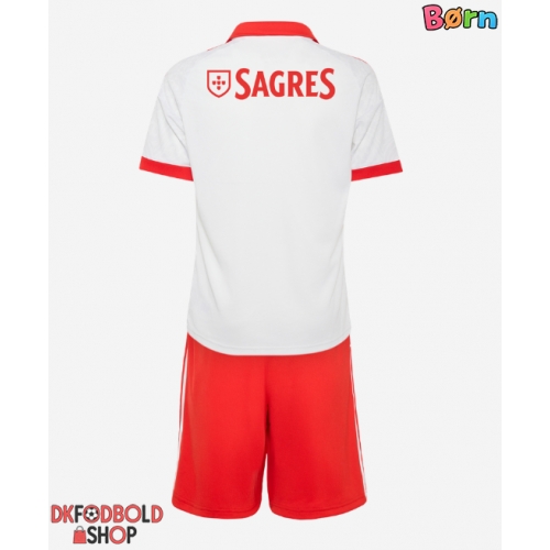 Benfica Udebanesæt Børn 2026-27 Kort ærmer (+ korte bukser)